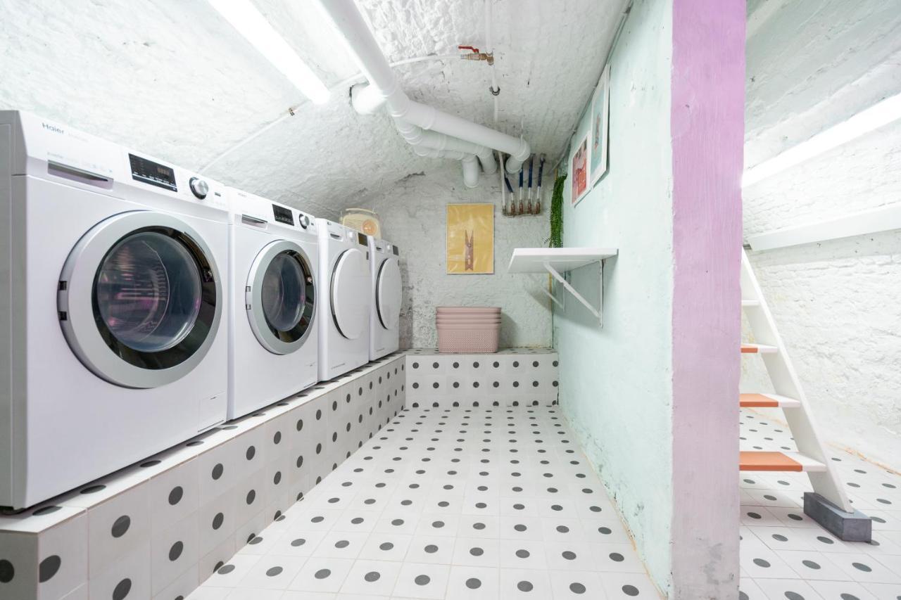 Shway - The Red Monkey Apartment Antwerpen Bagian luar foto